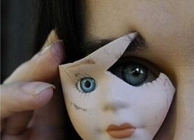 Lo que vive en la muñeca (Segunda parte)